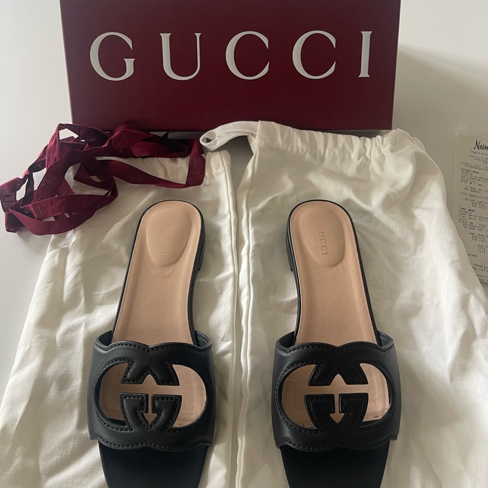 Gucci Leather Interlocking G Cutout Slide Sandals - Picture 4 of 11